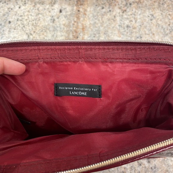 New Lancome Cosmetics Bag - Picture 3 of 4